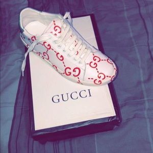 Gucci shoes for 250!